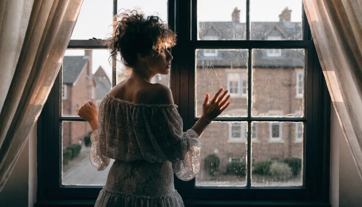 20 Relationship Red Flags You Should Never Ignore